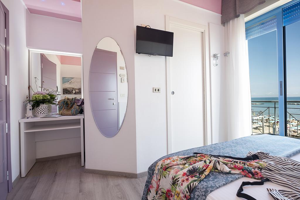 Hotel Eliseo Bellaria-Igea Marina Zewnętrze zdjęcie